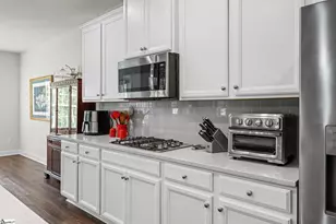 104 Mohegan Wy, Greenville, SC 29607 - Photo 6