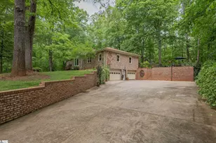 310 Beechwood Dr, Greer, SC 29651 - Photo 4