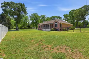 202 Goodjoin Rd, Lyman, SC 29365 - Photo 32