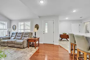 308 Skylark Cir, Greer, SC 29650 - Photo 6