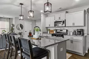 1356 Ledsham Ct, Greer, SC 29651 - Photo 8