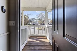 524 McKenna Cir, Greenville, SC 29615 - Photo 2