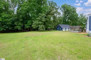 144 Spring Rd, Laurens, SC 29360 - Photo 38