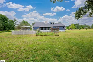 144 Spring Rd, Laurens, SC 29360 - Photo 36
