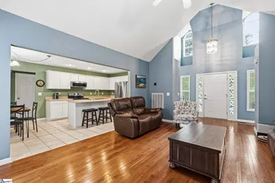 203 Stanley Road, Greenville, SC 29611 - Photo 4