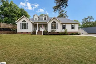 203 Stanley Dr, Greenville, SC 29611 - Photo 1