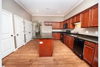 554 Wesberry Circle, Spartanburg, SC 29301 - Photo 6