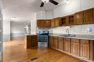 327 Emily Ln, Piedmont, SC 29673 - Photo 12