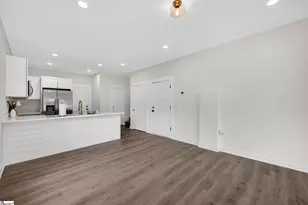 316 W Caroline St, Greenville, SC 29611 - Photo 10