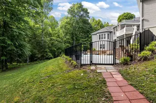 31 Silver Knoll Ct, Greer, SC 29651 - Photo 40