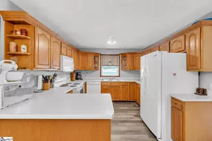 212 Seigler Rd, Pelzer, SC 29669 - Photo 14