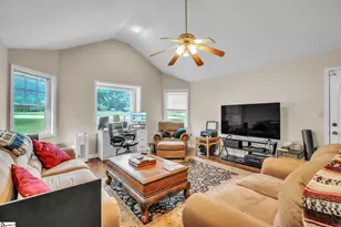 212 Seigler Rd, Pelzer, SC 29669 - Photo 8