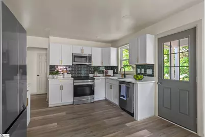 114 Birchwood Drive, Greenville, SC 29605 - Photo 8