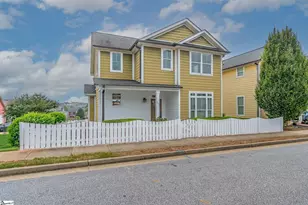 105 Lawndale Dr, Greer, SC 29651 - Photo 1