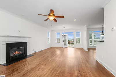 105 Lawndale Drive, Greer, SC 29651 - Photo 4