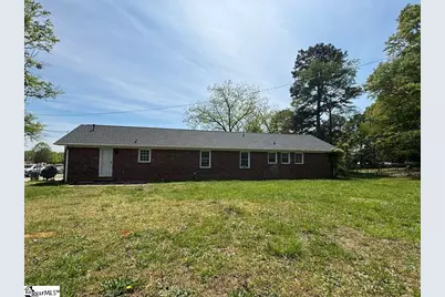 927 Cardinal Drive, Easley, SC 29642 - Photo 4