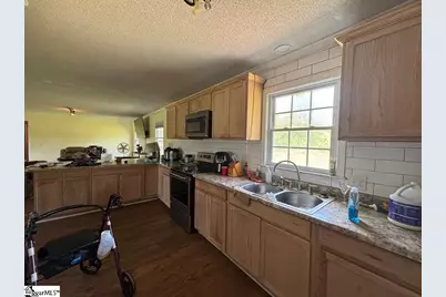927 Cardinal Drive, Easley, SC 29642 - Photo 12