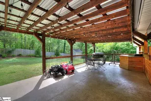 105 Theodore Dr, Greenville, SC 29611 - Photo 6