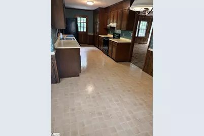 142 Millbrook Circle, Greenville, SC 29687 - Photo 8