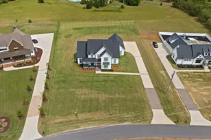 402 Old Batson Rd, Taylors, SC 29687 - Photo 44