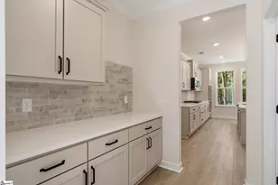 212 Sherwood Dr, Anderson, SC 29621 - Photo 6