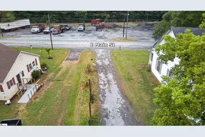 64 E Main Street, Inman, SC 29349 - Photo 6