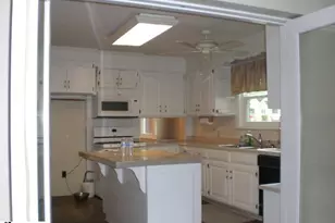 228 Grove Rd, Greenville, SC 29605 - Photo 12