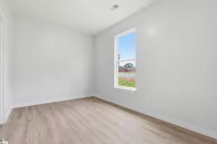 52 Lily St, Greenville, SC 29617 - Photo 10