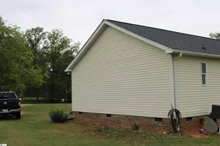 830 River Rd, Cowpens, SC 29330 - Photo 2
