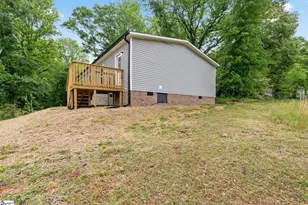 404 Penarth Dr, Greenville, SC 29617 - Photo 4