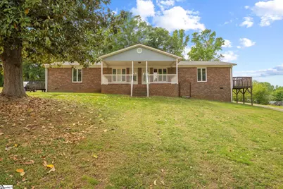 113-115 Hunter Drive, Boiling Springs, SC 29316 - Photo 1