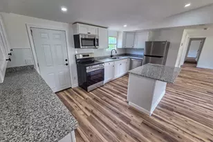 217 Angells Dr, Woodruff, SC 29388 - Photo 4