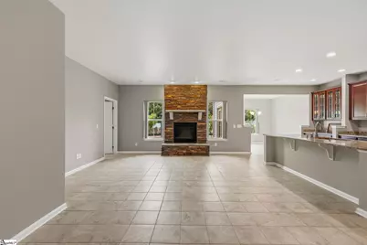 300 Bucklebury Road, Greer, SC 29651 - Photo 18