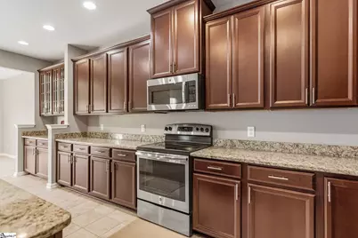300 Bucklebury Road, Greer, SC 29651 - Photo 8