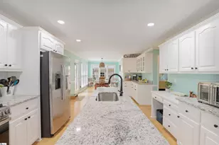 101 Halifax Rd, Easley, SC 29642 - Photo 8