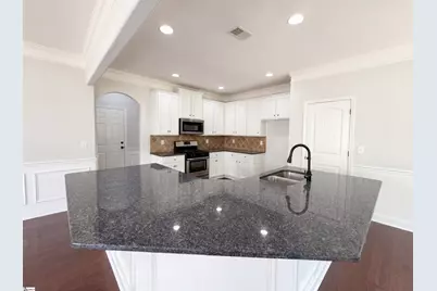 248 Colfax Drive, Boiling Springs, SC 29316 - Photo 2