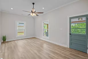 201 Oak Ln, Liberty, SC 29657 - Photo 12
