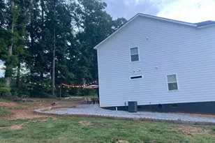 125 Clover St, Liberty, SC 29657 - Photo 4