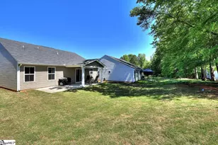 688 Hardwood Dr, Boiling Springs, SC 29316 - Photo 38