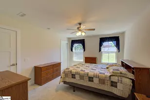 688 Hardwood Dr, Boiling Springs, SC 29316 - Photo 22