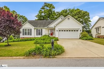 51 Staffordshire Way, Simpsonville, SC 29681 - Photo 2