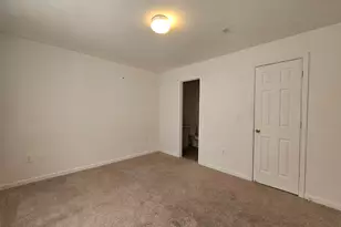 142 University Village Dr, Central, SC 29630 - Photo 10