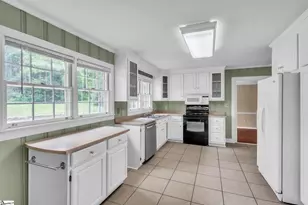 207 Butler Springs Rd, Greenville, SC 29615 - Photo 8