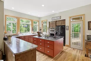 123 Summit Pine, Sunset, SC 29685 - Photo 4