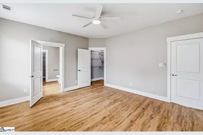 215 W Durst Avenue, Greenwood, SC 29646 - Photo 6