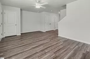 641 Blossom Run Dr, Spartanburg, SC 29307 - Photo 6