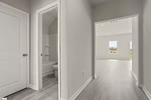 104 Wilson School St, Simpsonville, SC 29681 - Photo 4