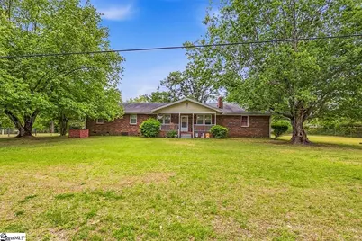 1392 Durbin Road, Fountain Inn, SC 29644 - Photo 2