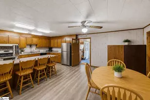 1392 Durbin Rd, Fountain Inn, SC 29644 - Photo 14
