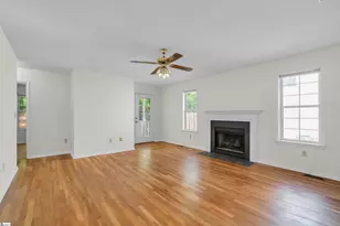 1028 Summit Dr, Greenville, SC 29609 - Photo 10